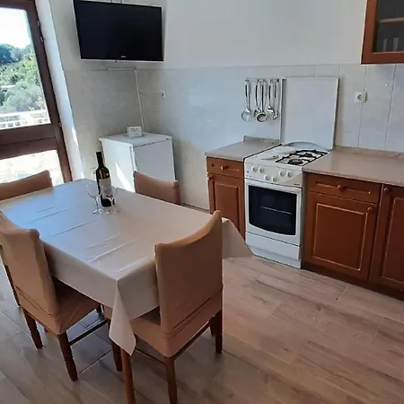 Classic * Zrnovo